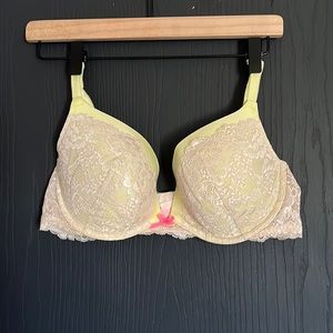 Vintage Victoria Secret Dream Angels Bra